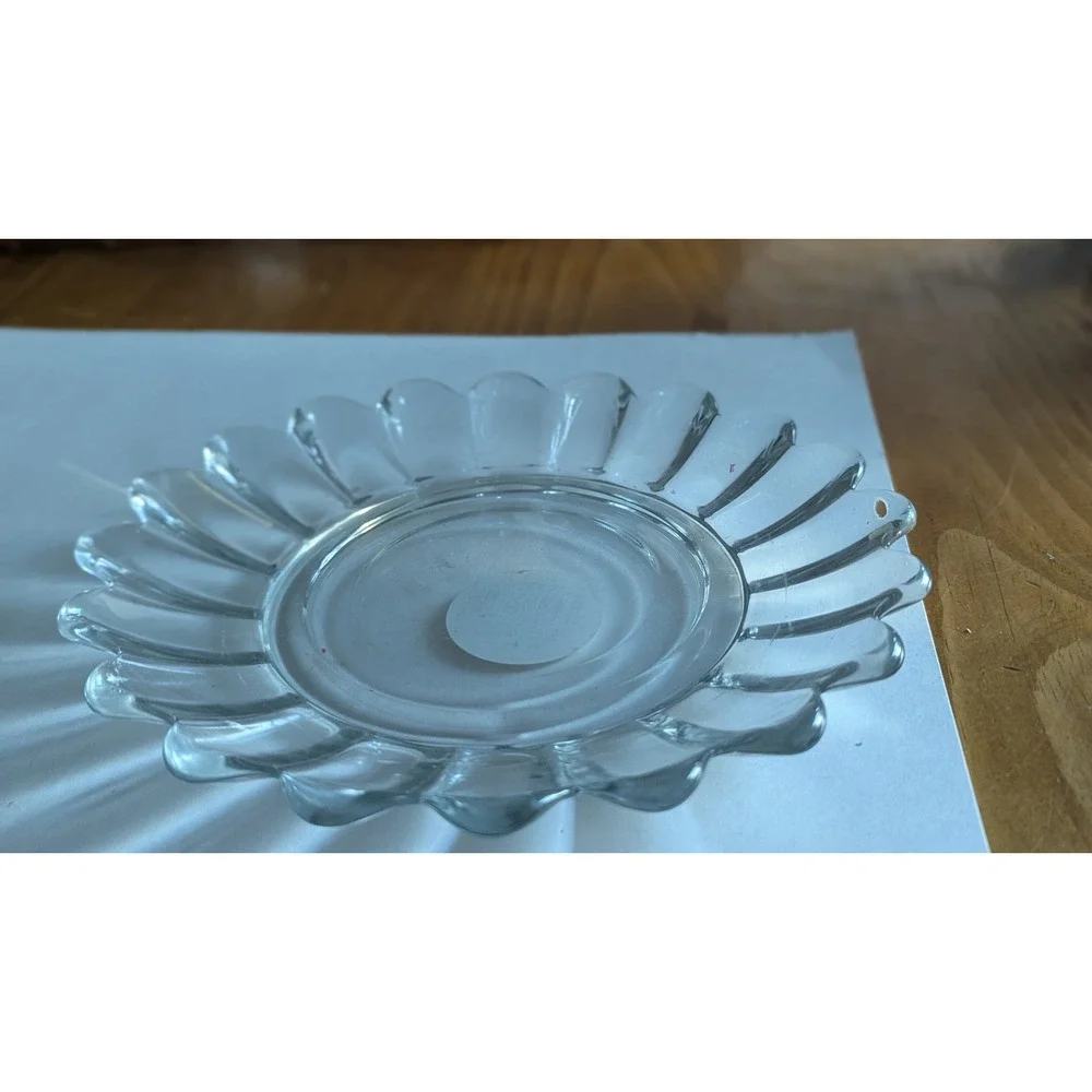 Libbey Clear Glass Scalloped Petal Edge Plate Candle Holder 8.5 Inch #12960